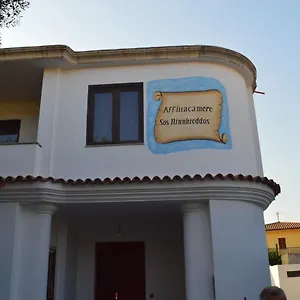 Pensión Sos Ninnitteddos, Torpè