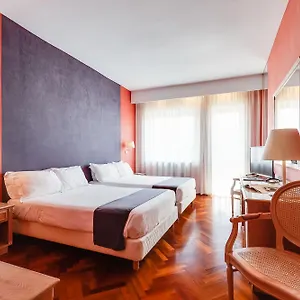 **** Hotel Culture Capodimonte Itália