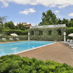 **** Hotel Savoia Regency Italia